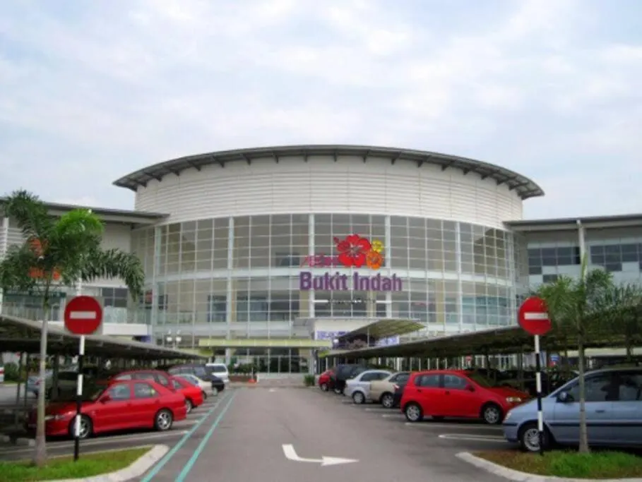 Cozy Sky Loft 5 Guests With Netflix & Facilities L28 Apartment Johor Bahru